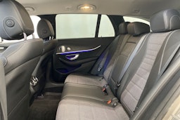 met. harmaa Mercedes-Benz E 2021 kuva 13.