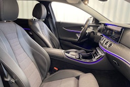 met. harmaa Mercedes-Benz E 2021 kuva 15.