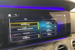 met. harmaa Mercedes-Benz E 2021 kuva 24.