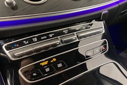met. harmaa Mercedes-Benz E 2021 kuva 30.