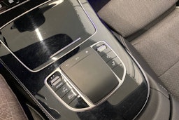 met. harmaa Mercedes-Benz E 2021 kuva 31.