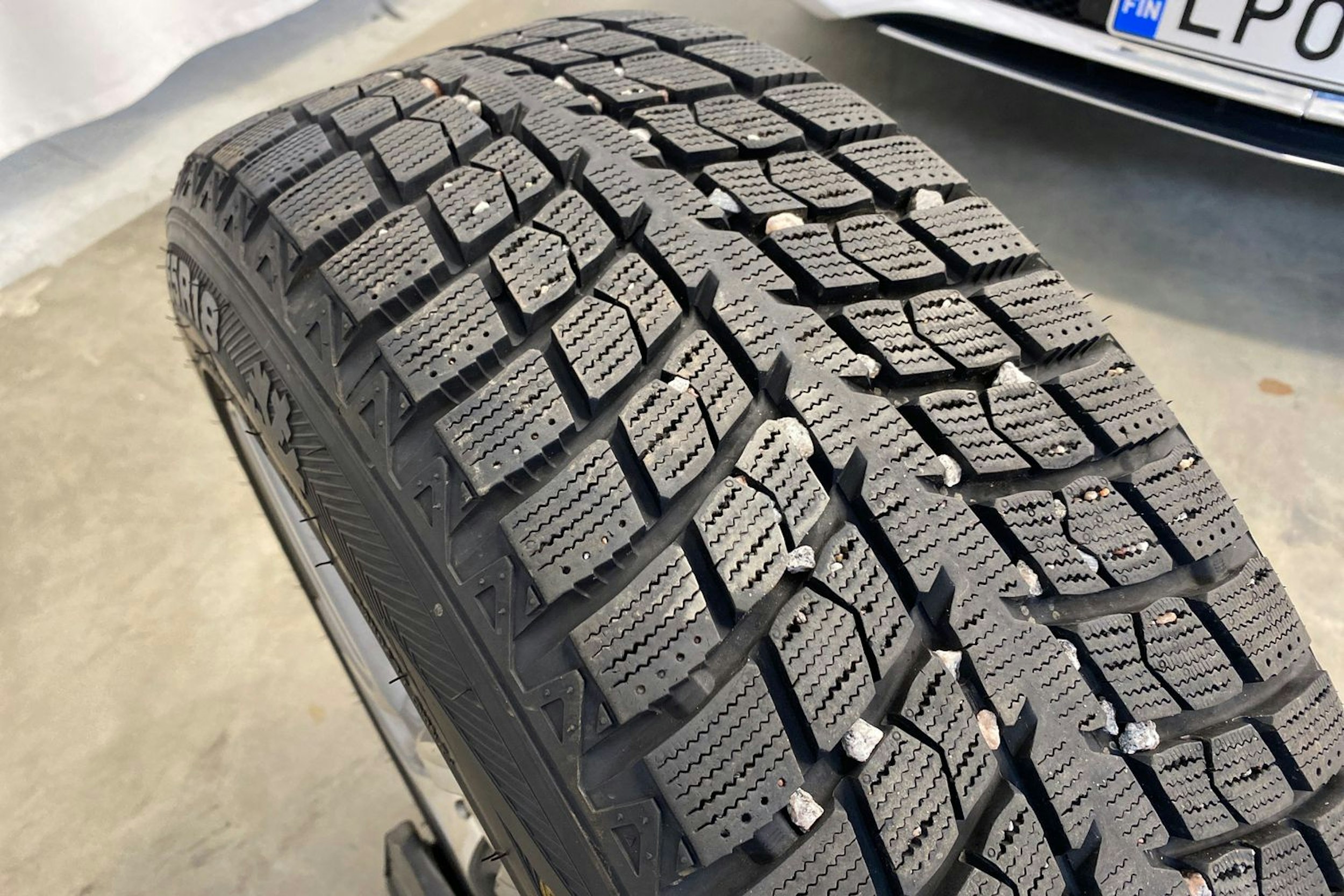 met. harmaa Mercedes-Benz E 2021 kuva 38.