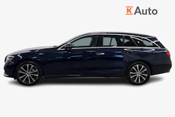sininen Mercedes-Benz E 2021 kuva 5.