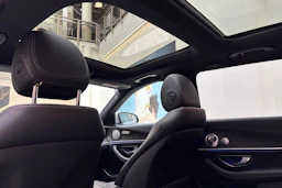 harmaa Mercedes-Benz E 2021 kuva 12.