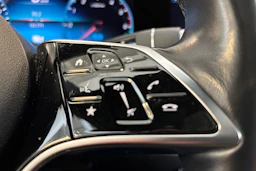 harmaa Mercedes-Benz E 2021 kuva 16.