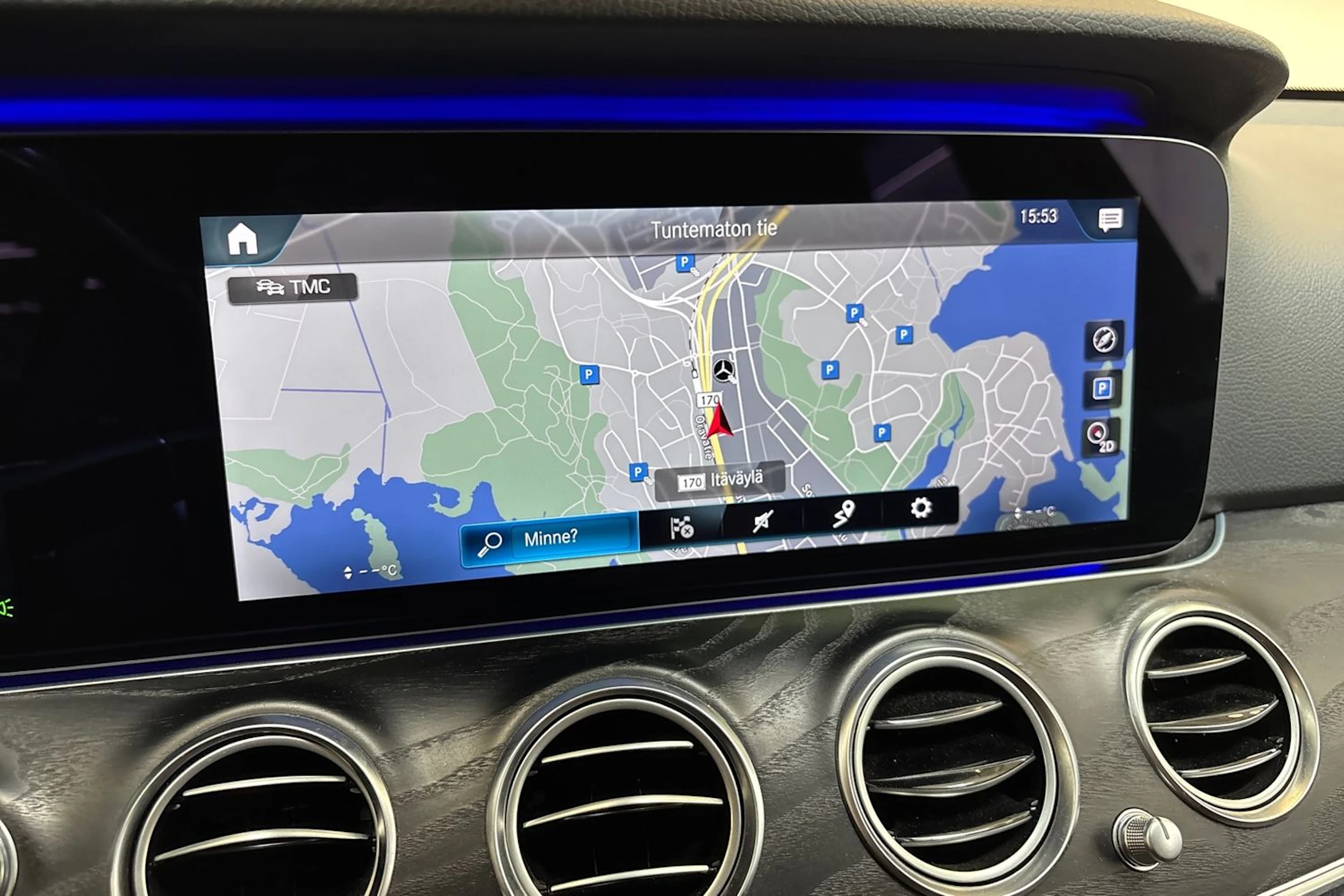 harmaa Mercedes-Benz E 2021 kuva 19.