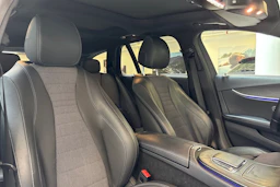 harmaa Mercedes-Benz E 2021 kuva 31.
