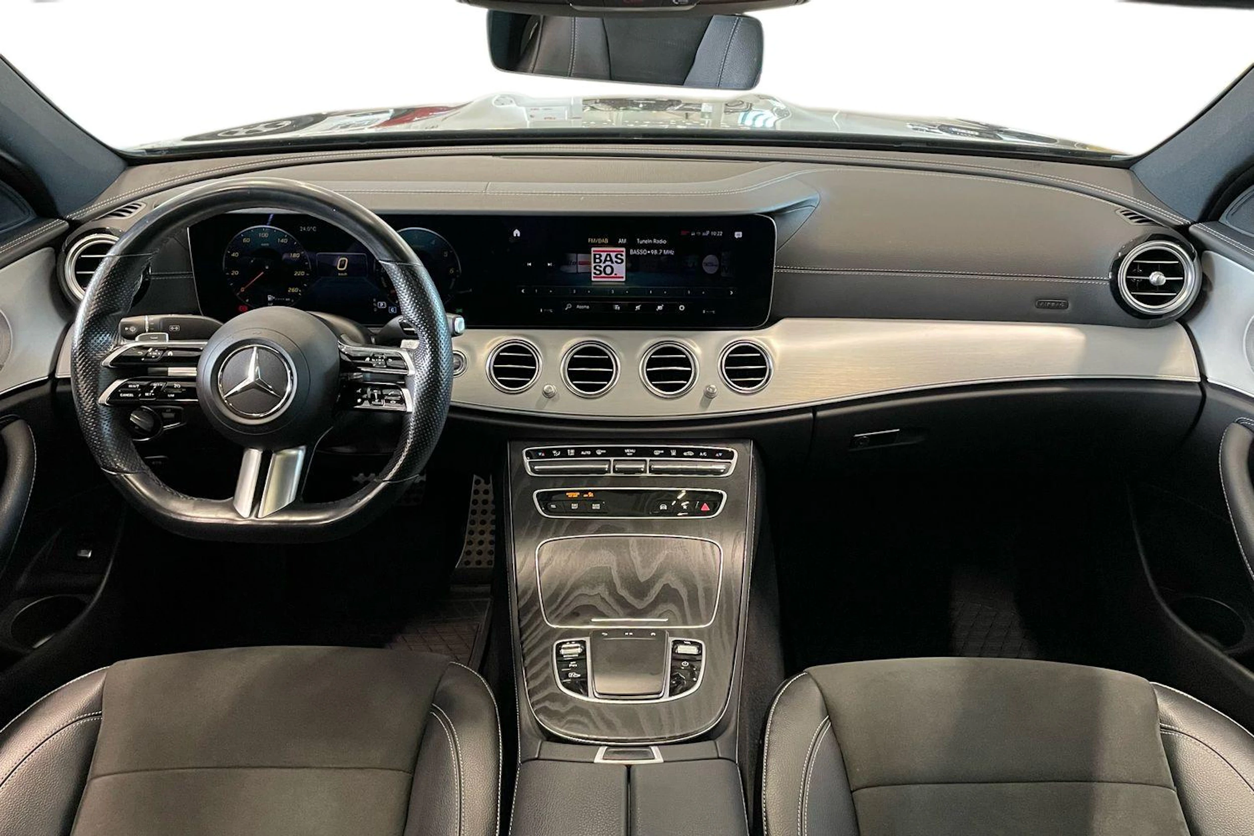 harmaa Mercedes-Benz E 2021 kuva 7.