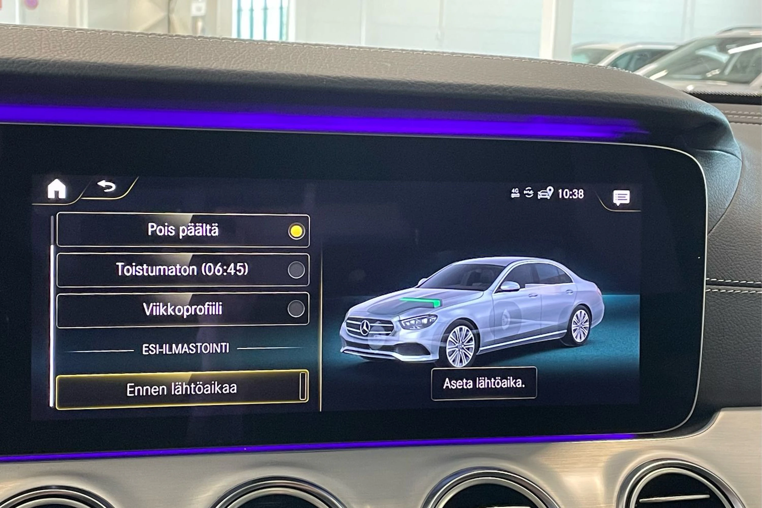 harmaa Mercedes-Benz E 2021 kuva 24.