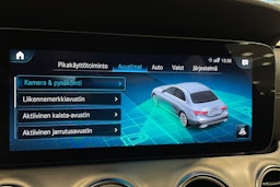 Harmaa Mercedes-Benz E 2021 kuva 29.