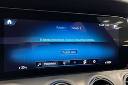 Harmaa Mercedes-Benz E 2021 kuva 34.