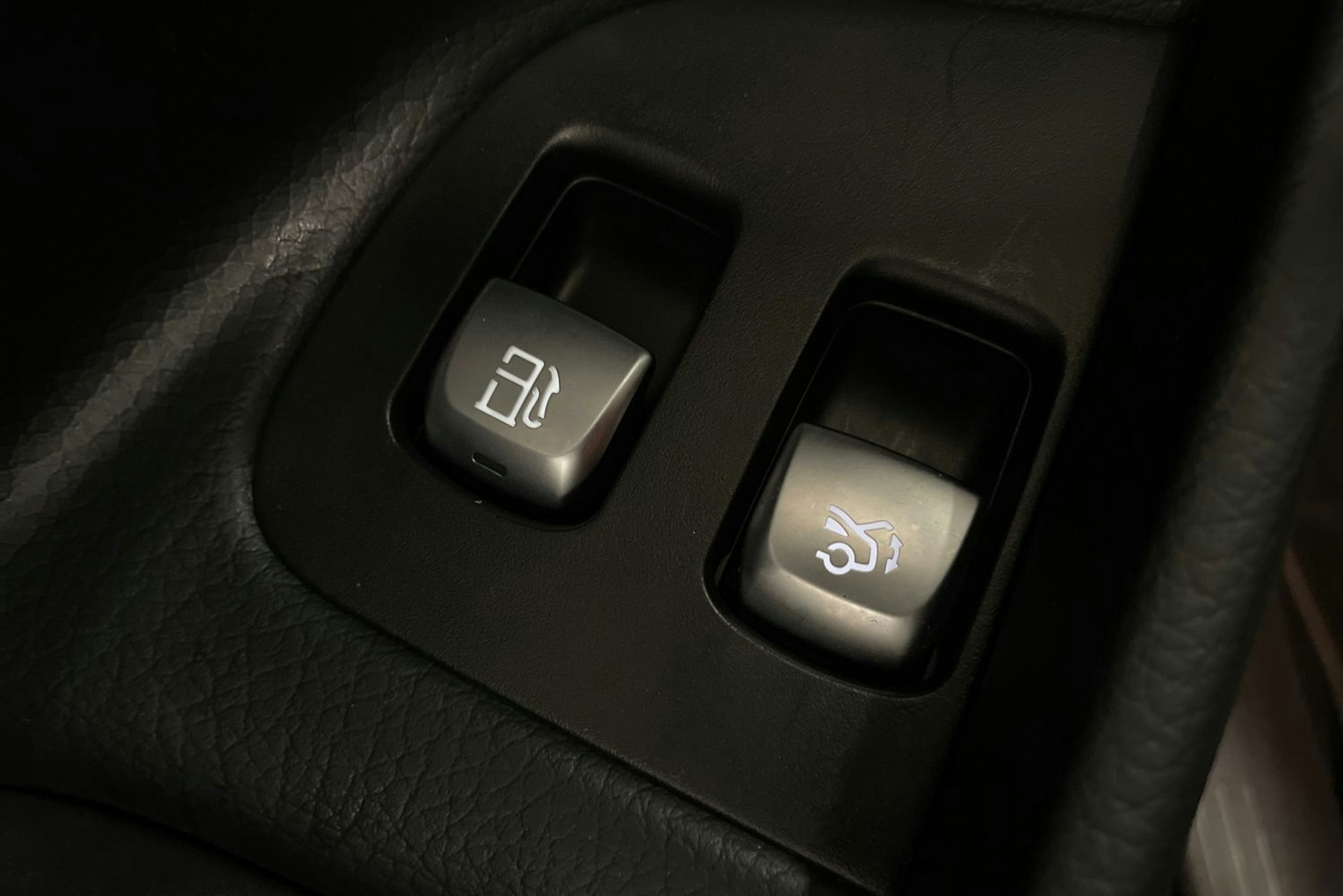 Harmaa Mercedes-Benz E 2021 kuva 42.