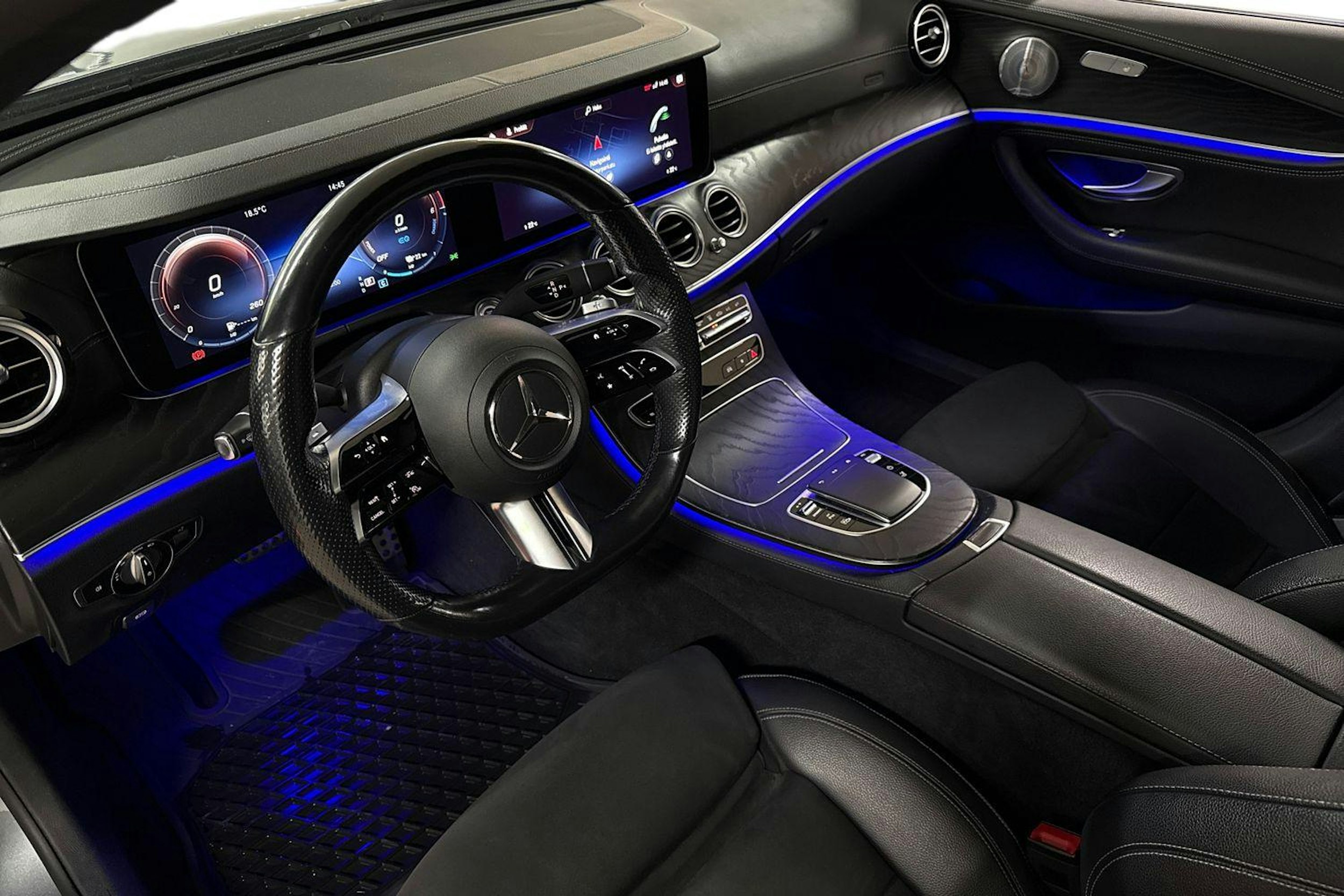 harmaa Mercedes-Benz E 2021 kuva 7.
