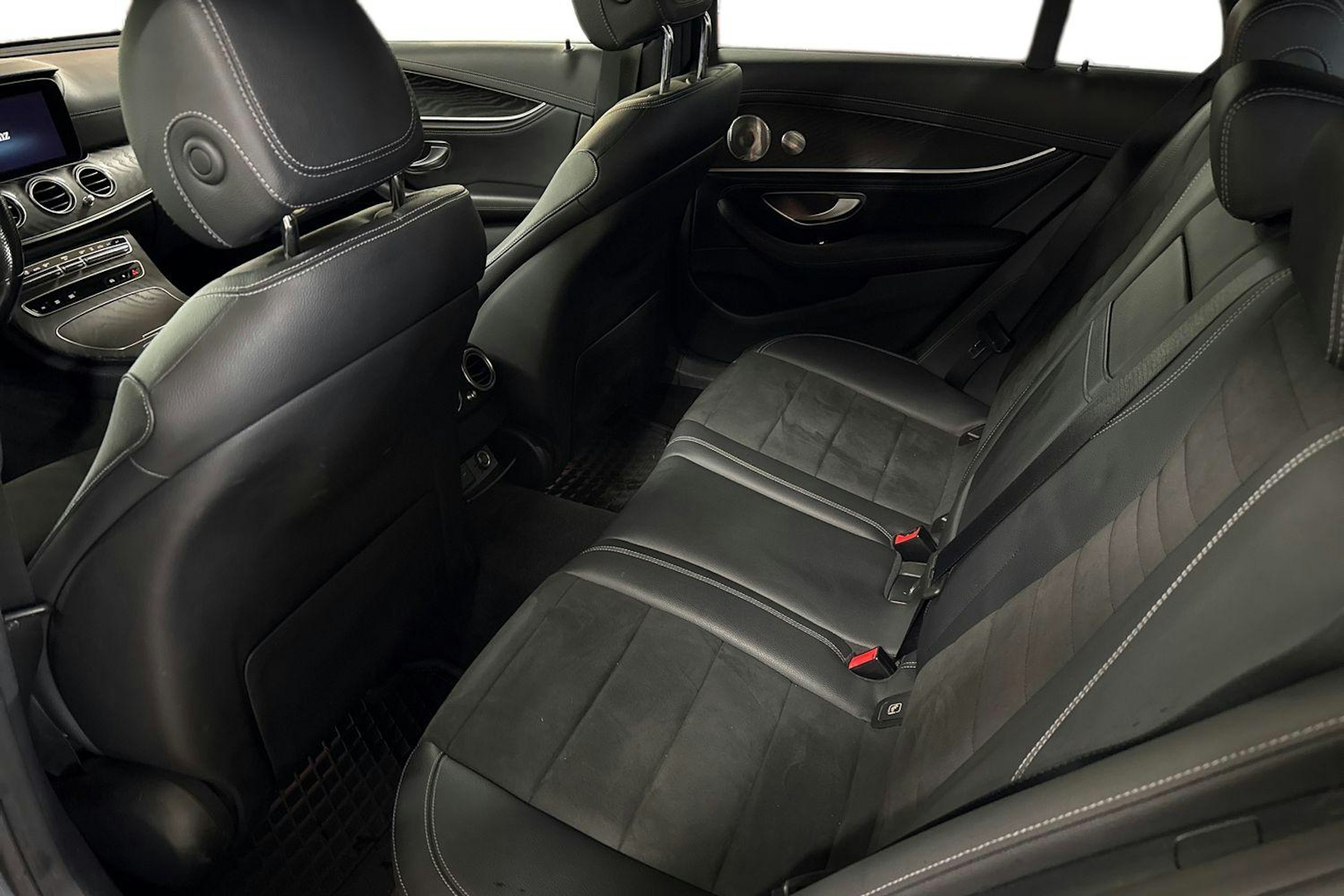 harmaa Mercedes-Benz E 2021 kuva 10.