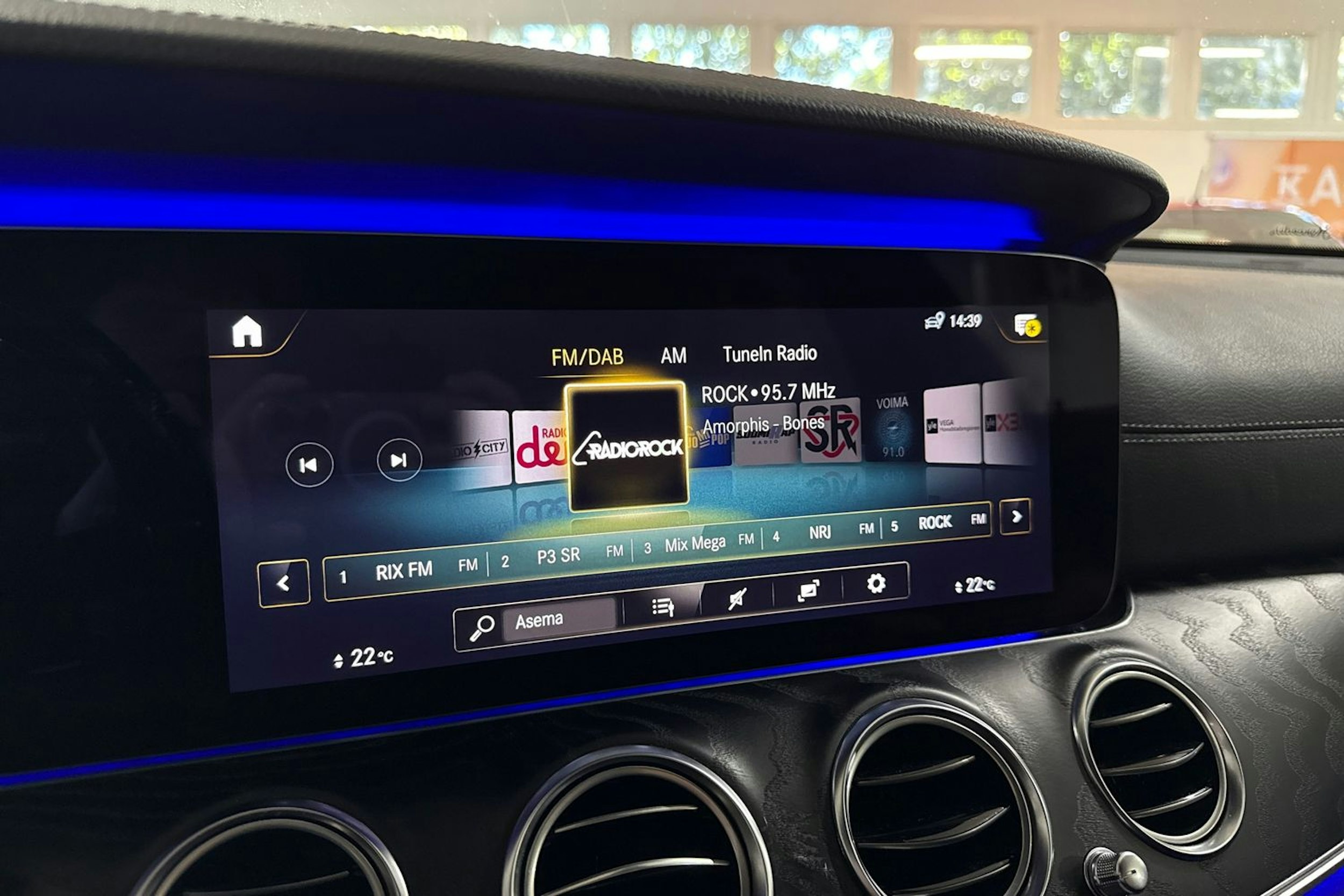 harmaa Mercedes-Benz E 2021 kuva 25.