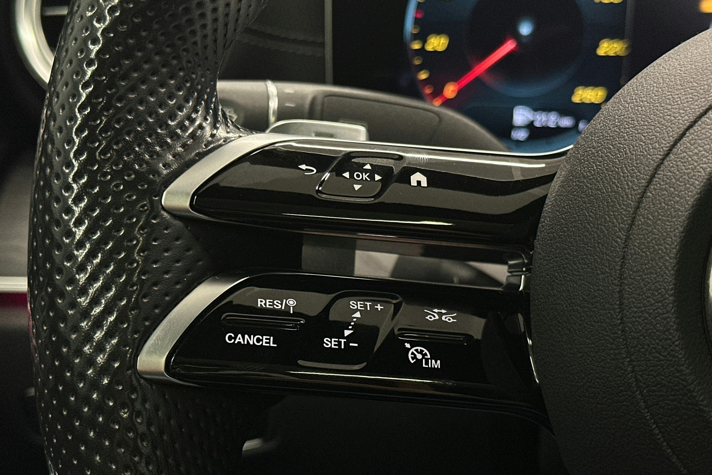 harmaa Mercedes-Benz E 2021 kuva 20.