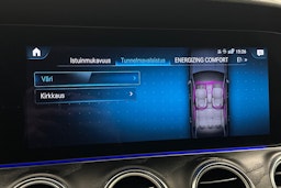 harmaa Mercedes-Benz E 2021 kuva 28.