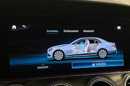 harmaa Mercedes-Benz E 2021 kuva 33.