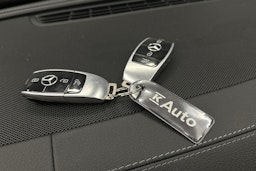harmaa Mercedes-Benz E 2021 kuva 38.