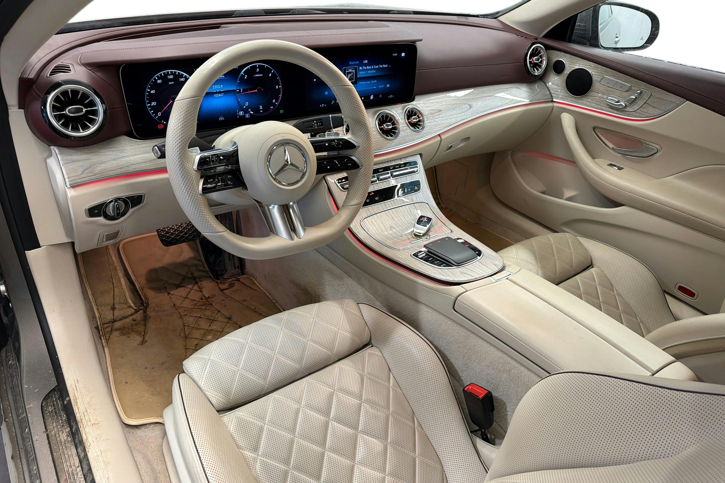 harmaa Mercedes-Benz E 2021 kuva 3.