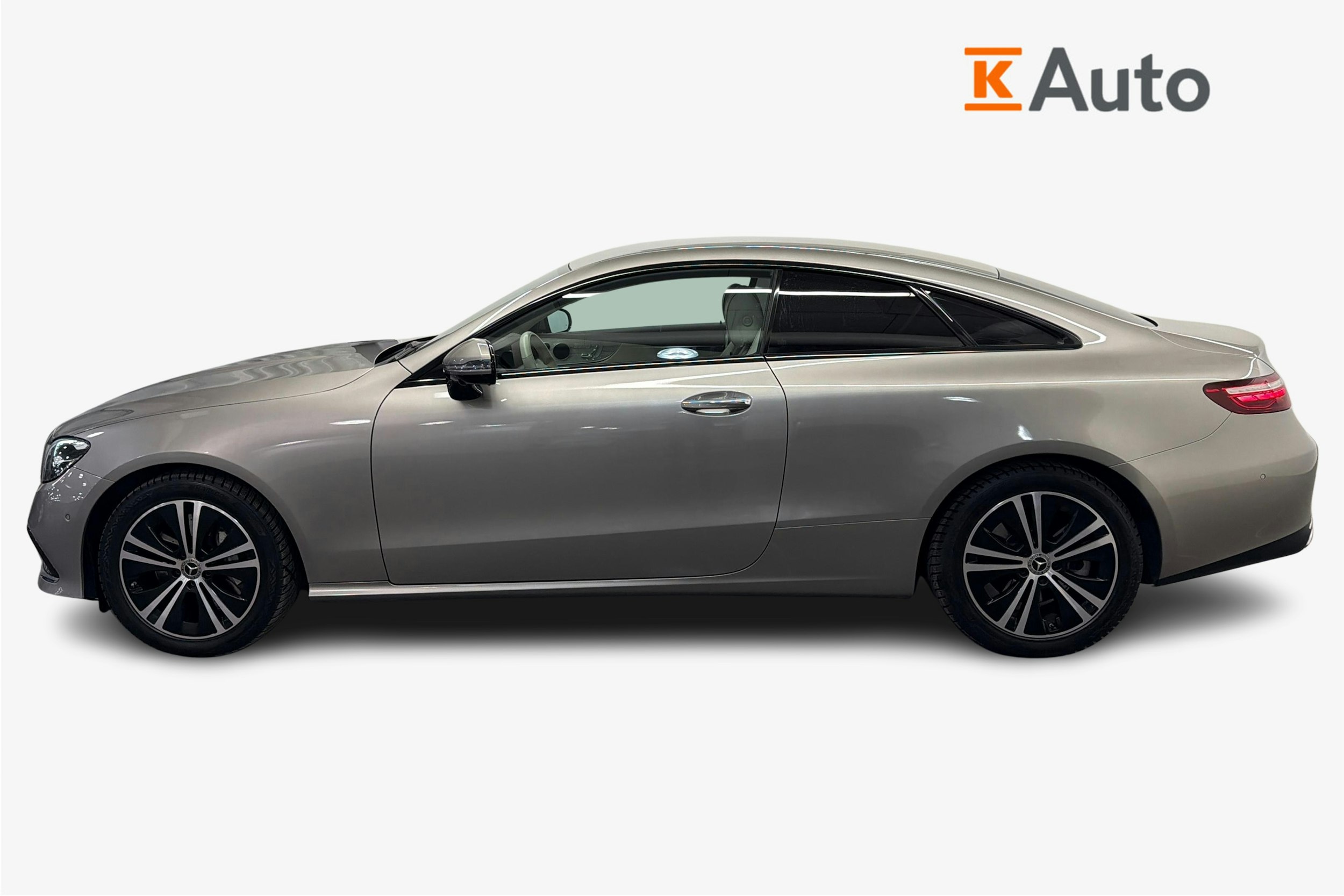 harmaa Mercedes-Benz E 2021 kuva 6.