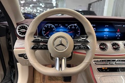 harmaa Mercedes-Benz E 2021 kuva 14.