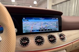 harmaa Mercedes-Benz E 2021 kuva 18.