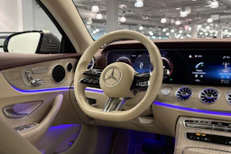 harmaa Mercedes-Benz E 2021 kuva 20.