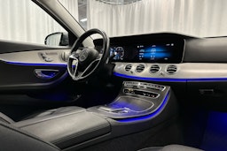 hopea Mercedes-Benz E 2022 kuva 7.