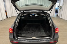 hopea Mercedes-Benz E 2022 kuva 25.