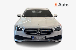 valkoinen Mercedes-Benz E 2022 kuva 5.