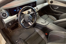 valkoinen Mercedes-Benz E 2022 kuva 3.
