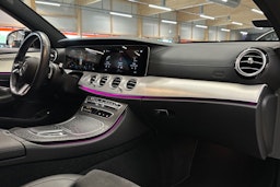 valkoinen Mercedes-Benz E 2022 kuva 12.