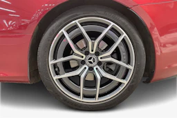 punainen Mercedes-Benz E 2022 kuva 12.