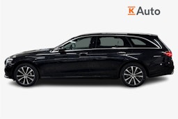 musta Mercedes-Benz E 2022 kuva 6.