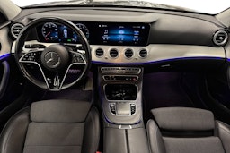 musta Mercedes-Benz E 2022 kuva 9.