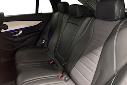 musta Mercedes-Benz E 2022 kuva 10.