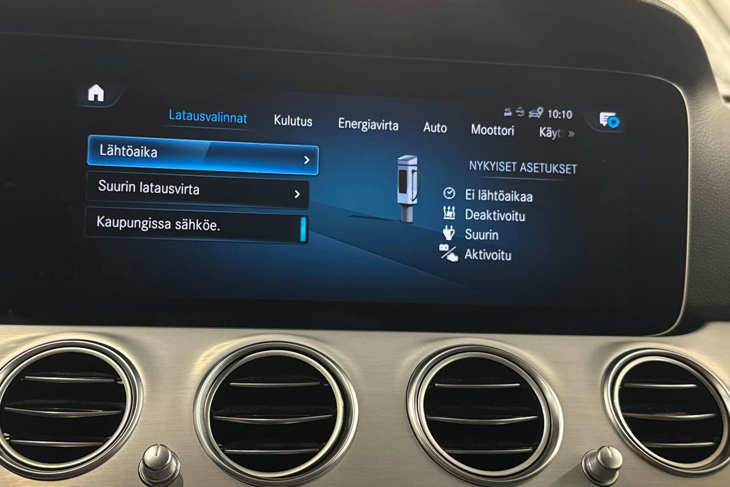 musta Mercedes-Benz E 2022 kuva 30.