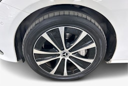 Valkoinen Mercedes-Benz E 2022 kuva 11.