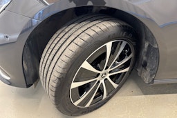 harmaa Mercedes-Benz E 2023 kuva 10.