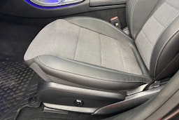 harmaa Mercedes-Benz E 2023 kuva 11.