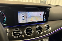 harmaa Mercedes-Benz E 2023 kuva 21.