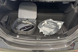 harmaa Mercedes-Benz E 2023 kuva 31.