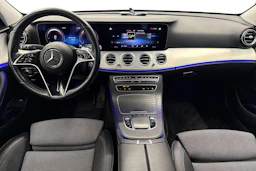 Musta Mercedes-Benz E 2023 kuva 7.