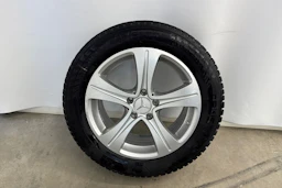 Musta Mercedes-Benz E 2023 kuva 10.