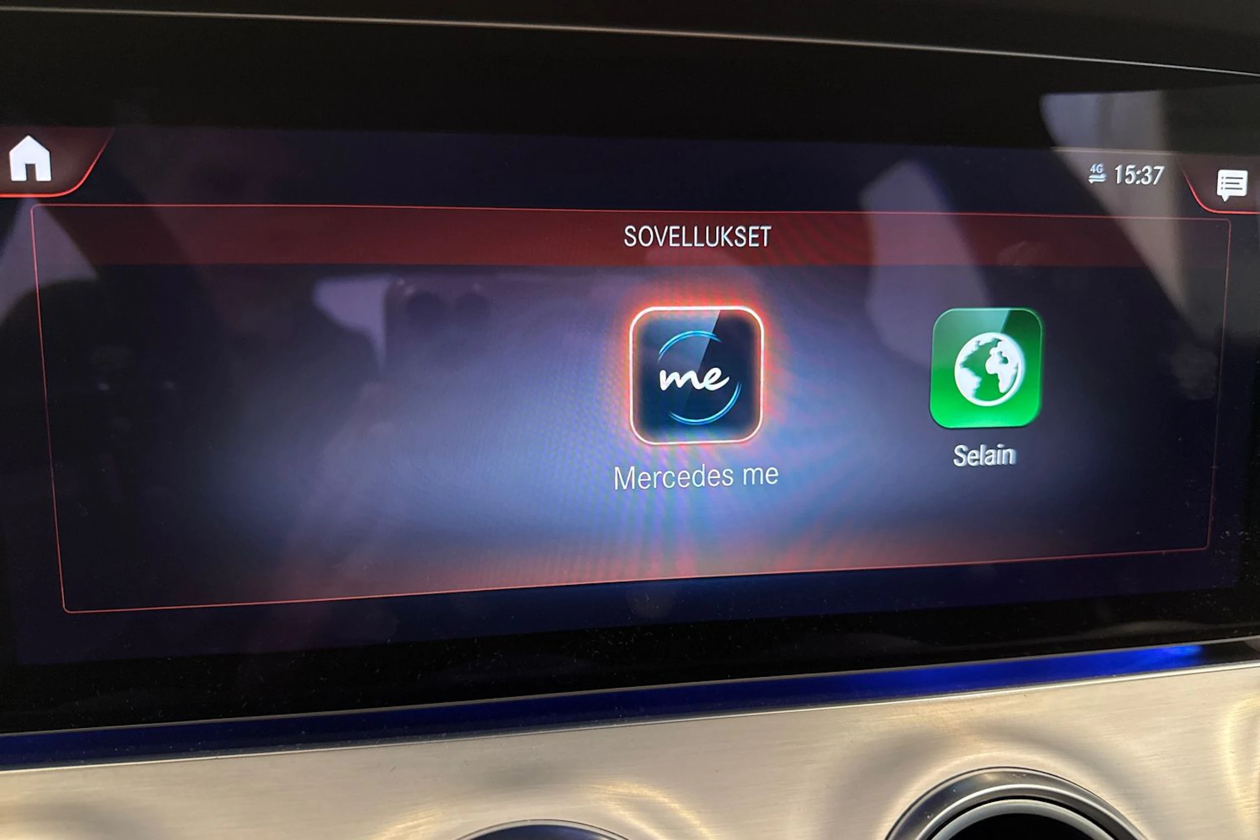 Musta Mercedes-Benz E 2023 kuva 30.