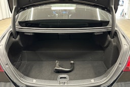 musta Mercedes-Benz E 2023 kuva 19.