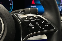 musta Mercedes-Benz E 2023 kuva 23.