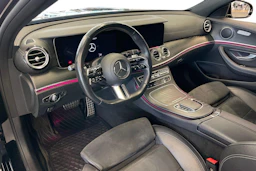Musta Mercedes-Benz E 2023 kuva 6.