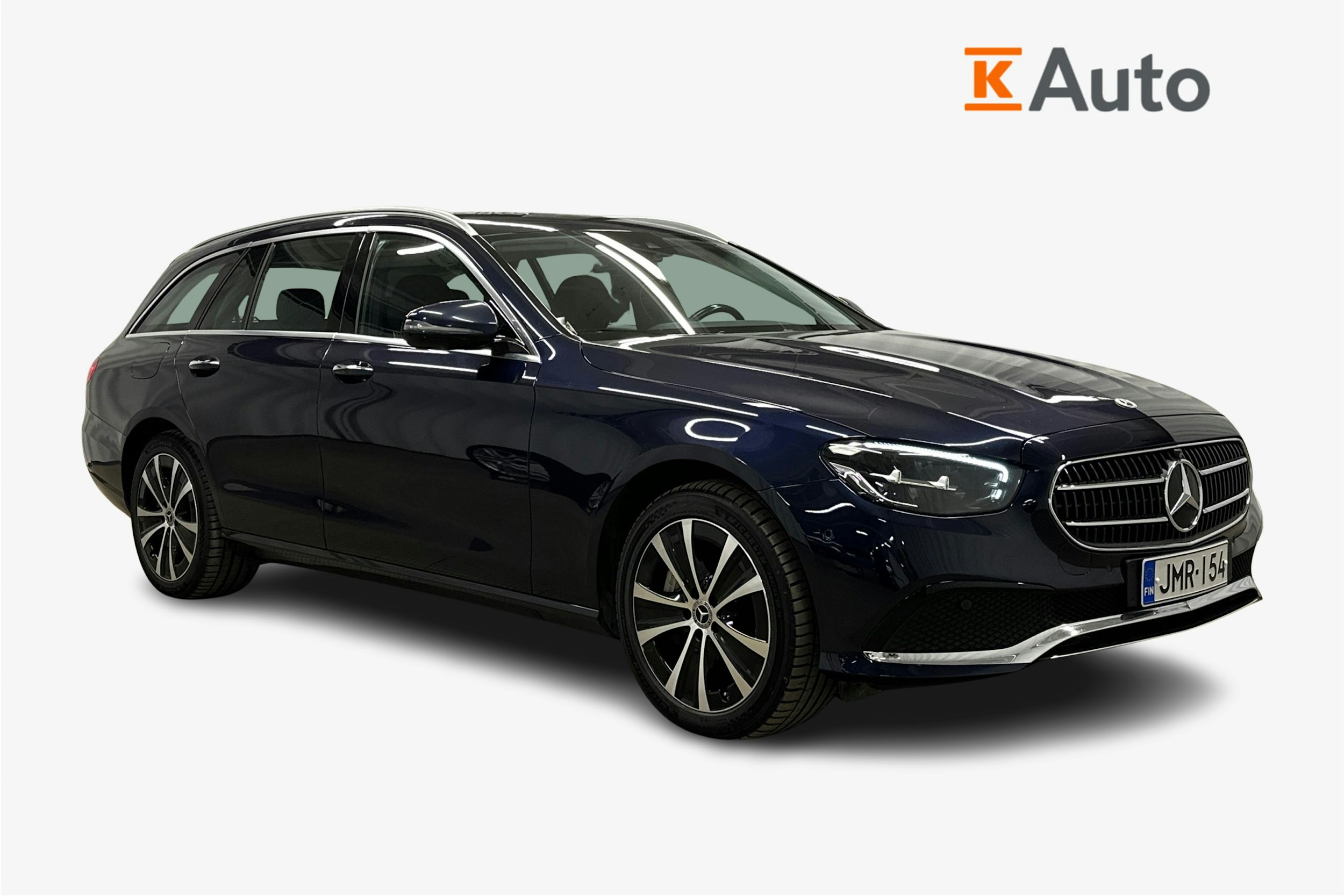 sininen Mercedes-Benz E 2023 kuva 1.